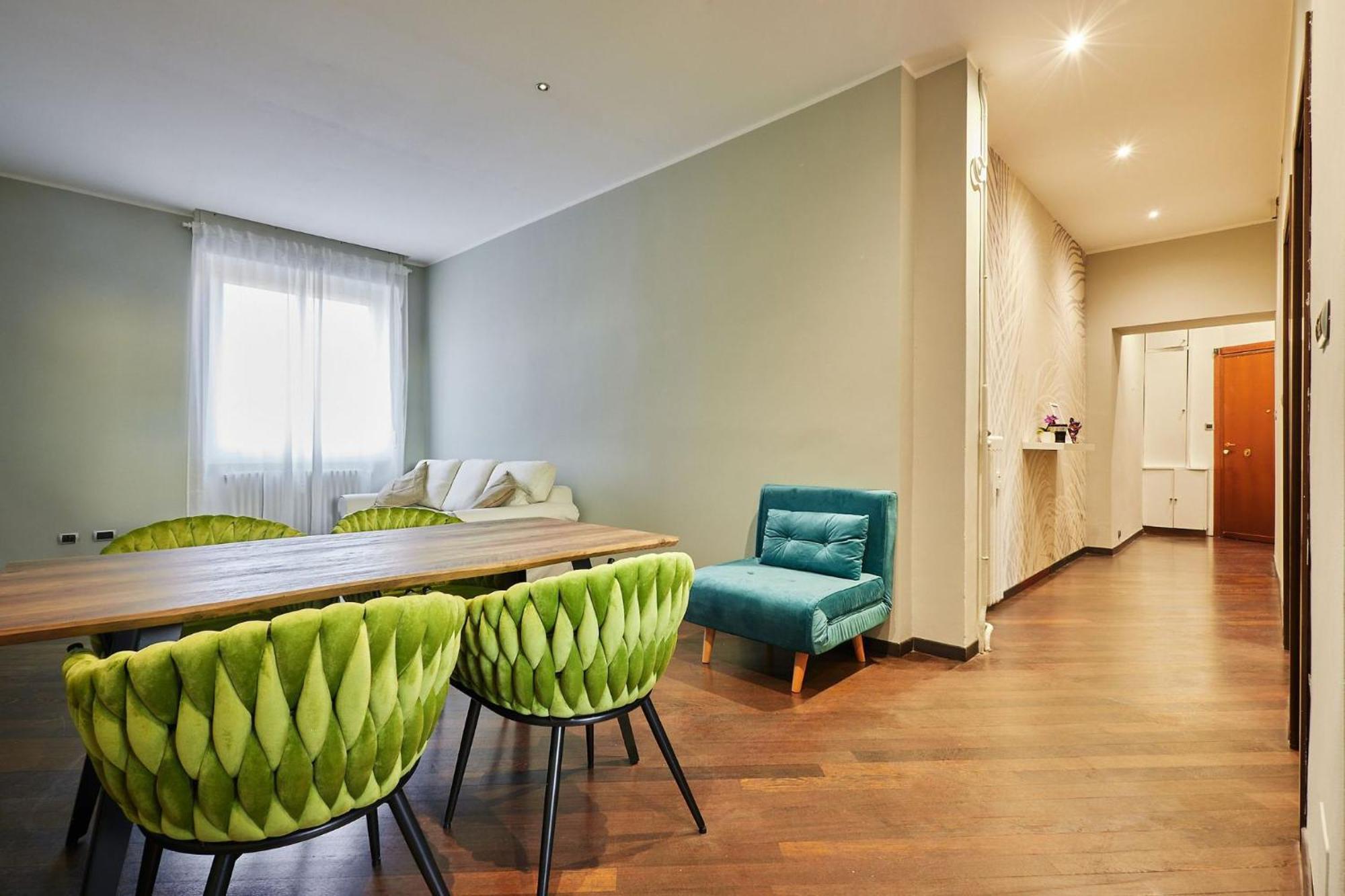 Sant'Ambrogio Charme Apartment Милан Экстерьер фото